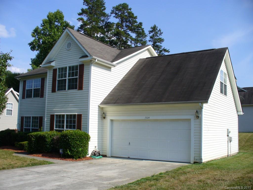 7324 Claiborne Woods Road Charlotte NC 28216