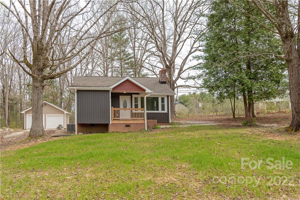 40 Dove Haven Lane Hendersonville NC 28791