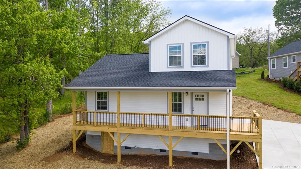 83 Craven Road Waynesville NC 28786