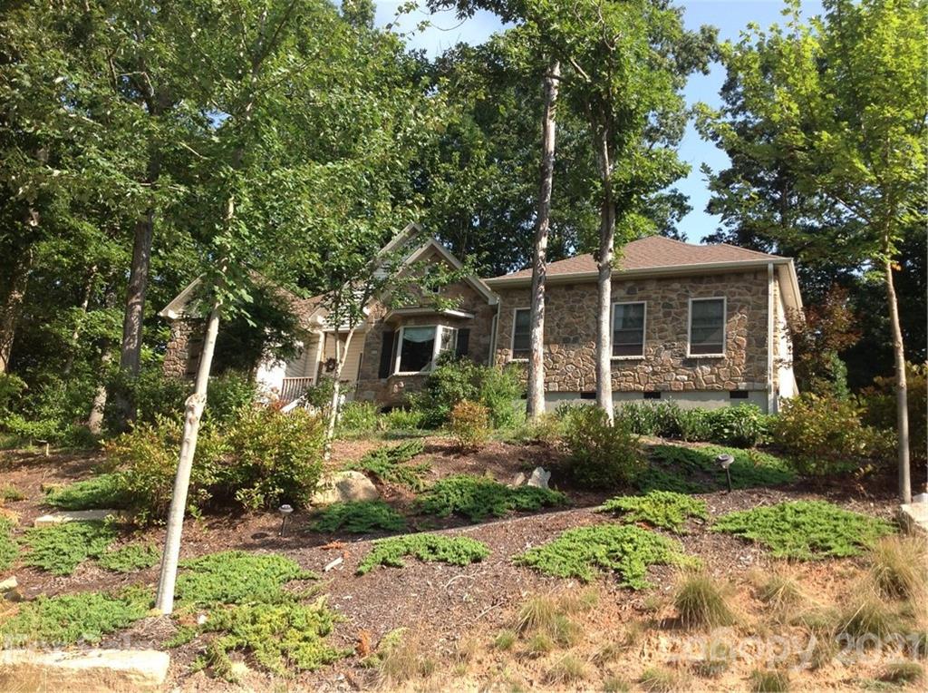 114 W Fox Chase Road Asheville NC 28804