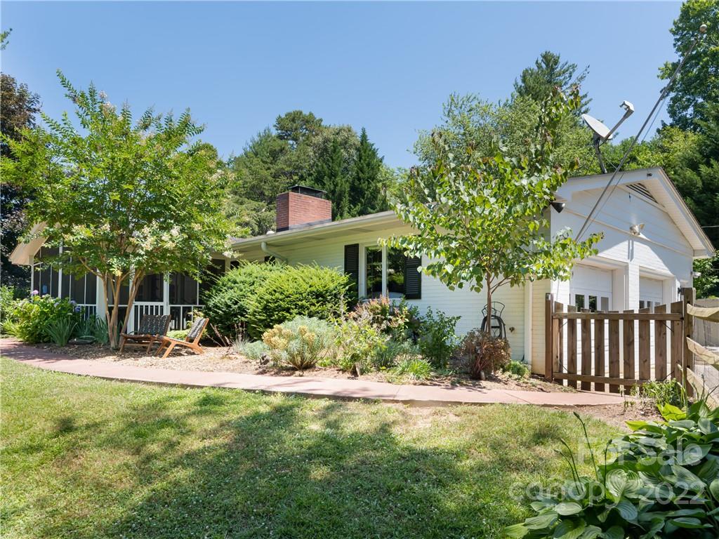 87 Woodland Hills Road Asheville NC 28804
