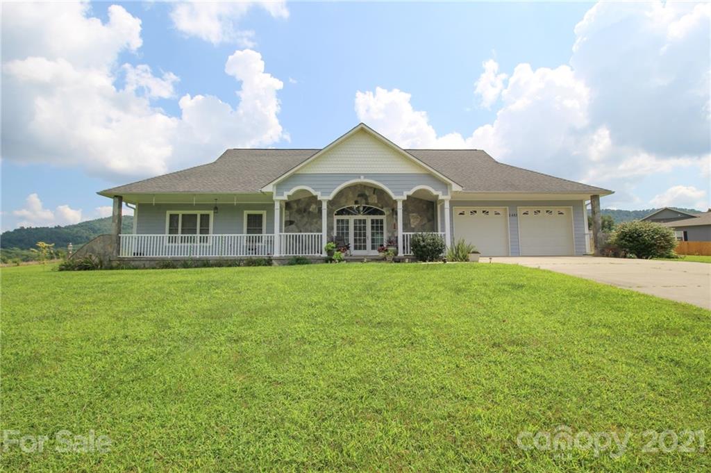 2481 Genes Loop Morganton NC 28655
