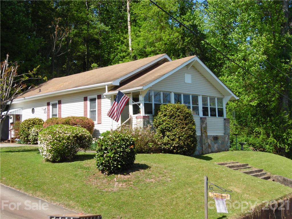 66 Ellis Street Marion NC 28752