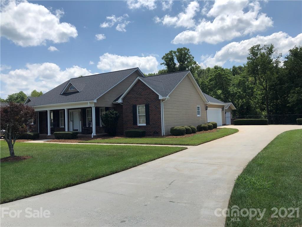 400 Willowbrook Drive Morganton NC 28655