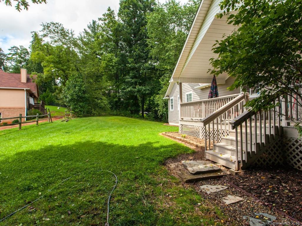 305 Shady Places Lane Leicester NC 28748