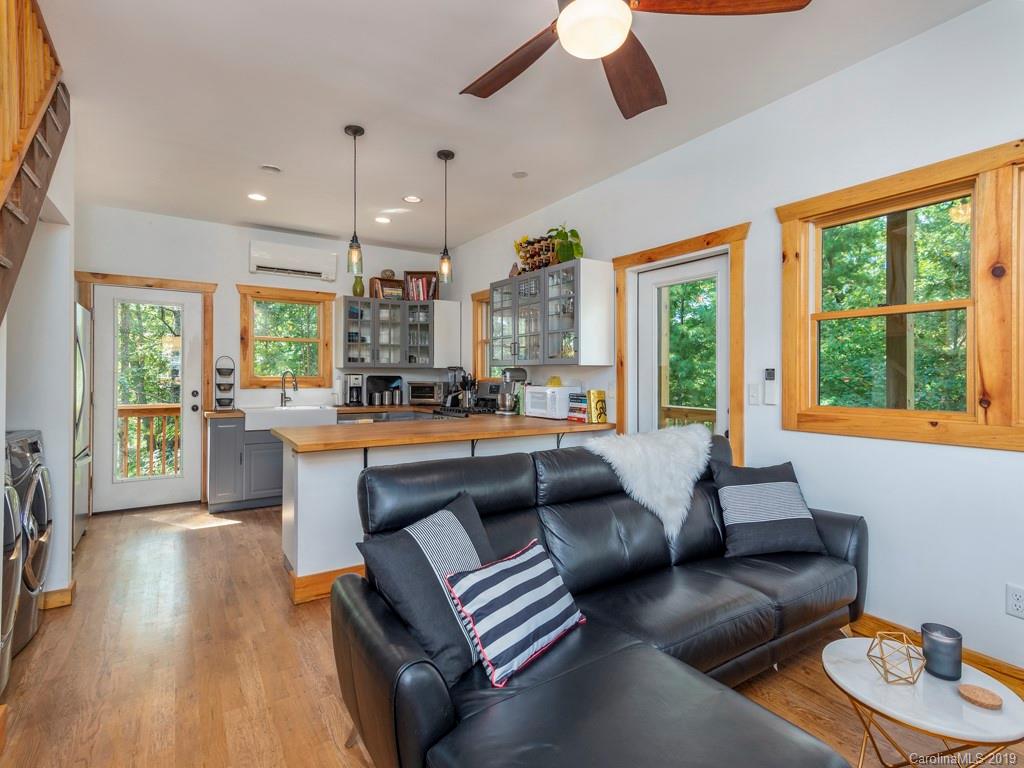 252 Glory View Lane Marshall NC 28753