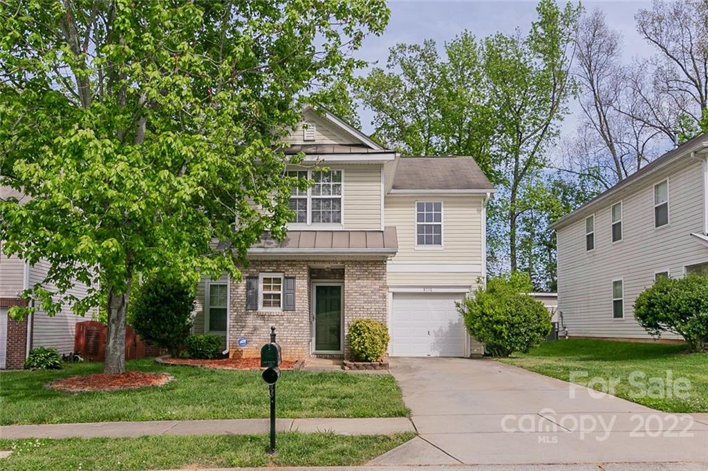 8116 Deodora Cedar Lane Charlotte NC 28215