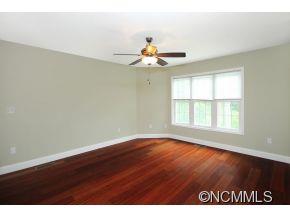 12 Hemlock Drive Asheville NC 28806