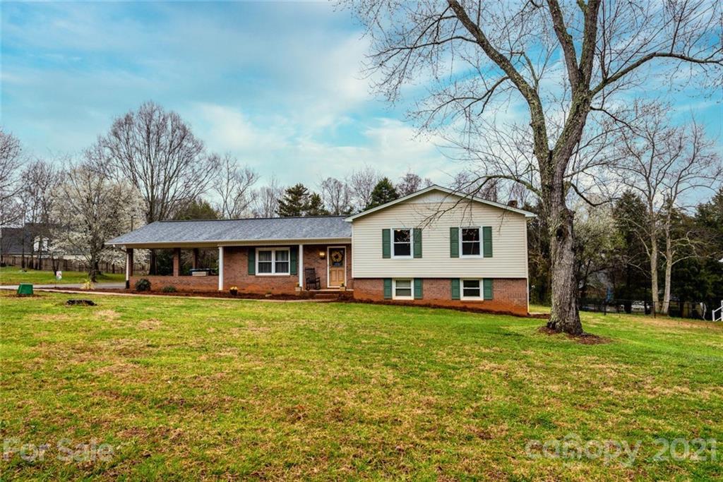 1238 Beechwood Drive Newton NC 28658