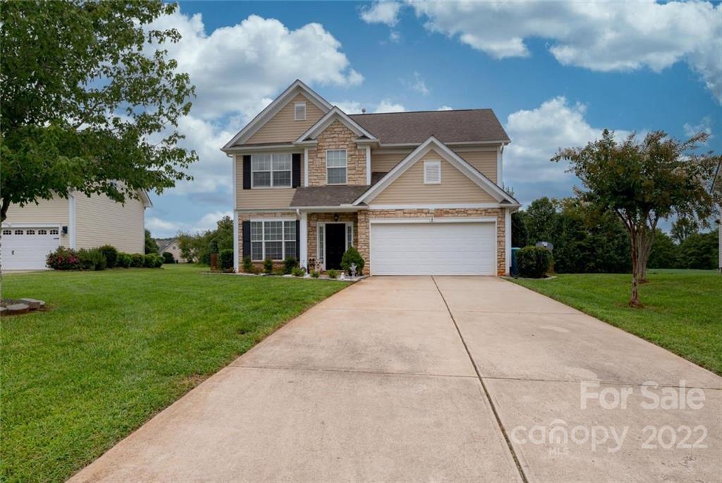 5050 Orchard Park Drive Hickory NC 28602