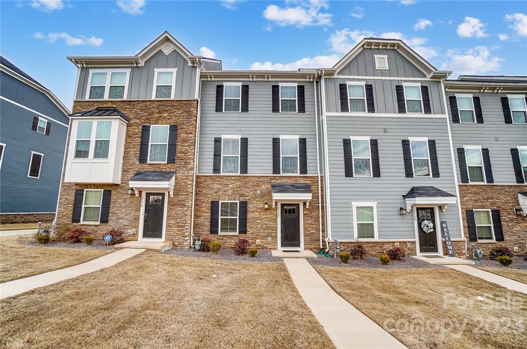 10772 Overlook Mountain Drive Charlotte NC 28216