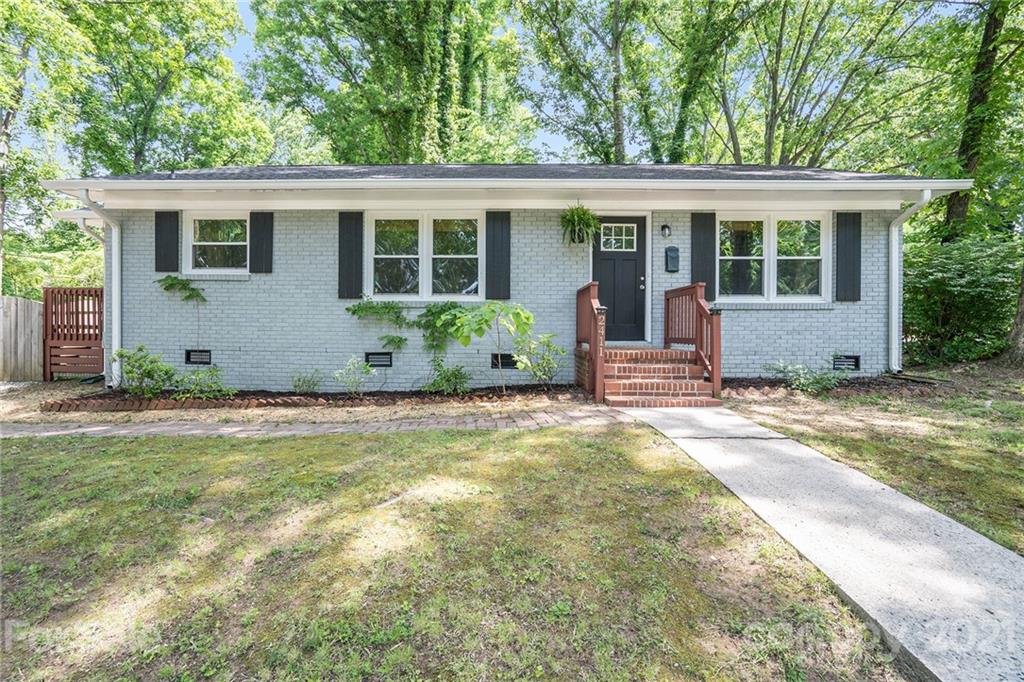 2411 Purser Drive Charlotte NC 28215