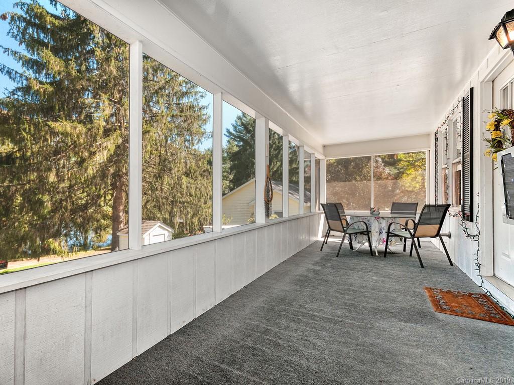383 Heath Retreat Road Waynesville NC 28786