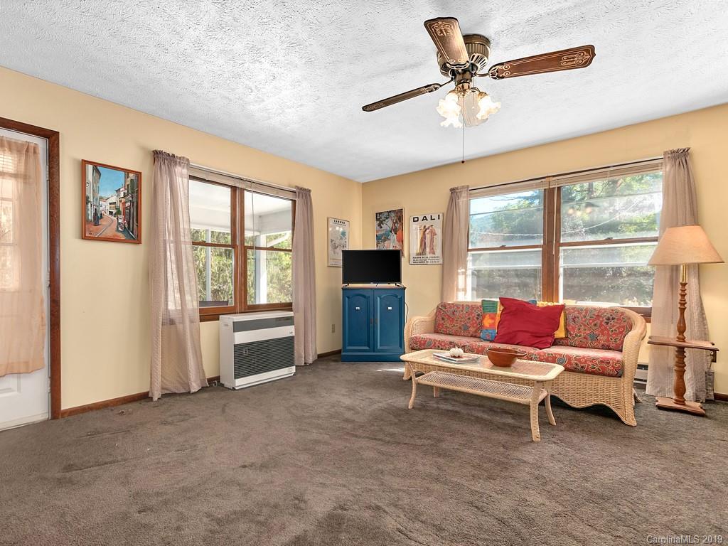 383 Heath Retreat Road Waynesville NC 28786