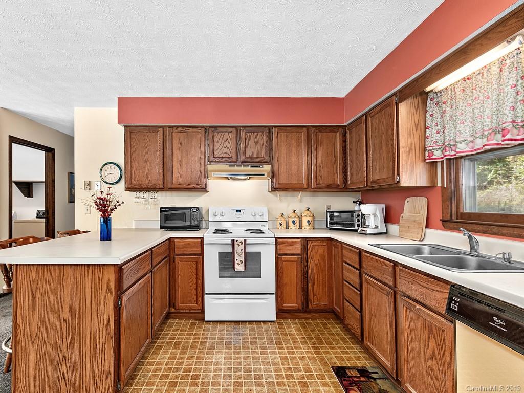 383 Heath Retreat Road Waynesville NC 28786