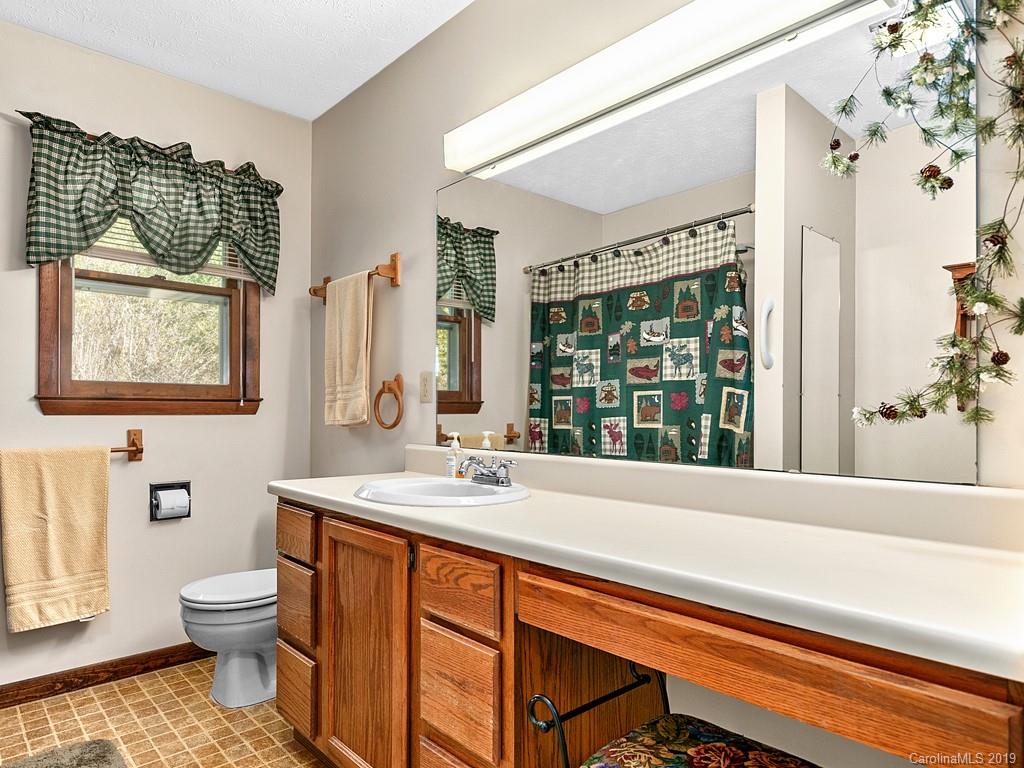 383 Heath Retreat Road Waynesville NC 28786