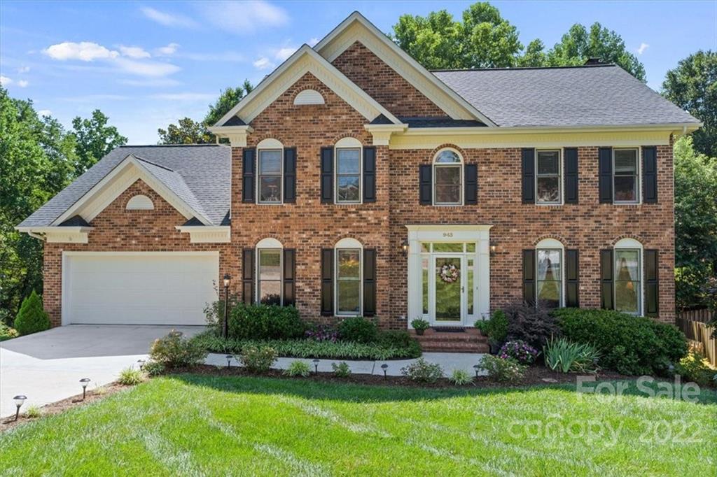 943 38th Avenue NE Hickory NC 28601
