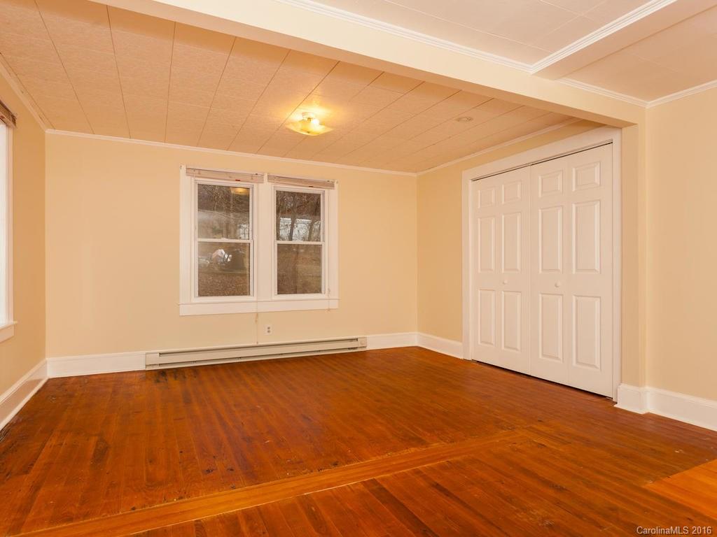 12 Misty Lane Candler NC 28715
