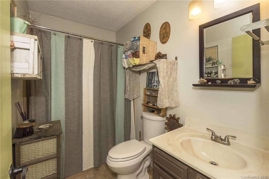 14 Wildwood Circle Fletcher NC 28732
