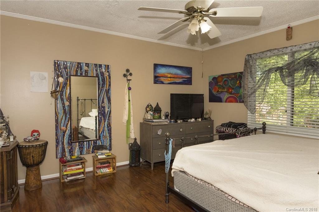 14 Wildwood Circle Fletcher NC 28732