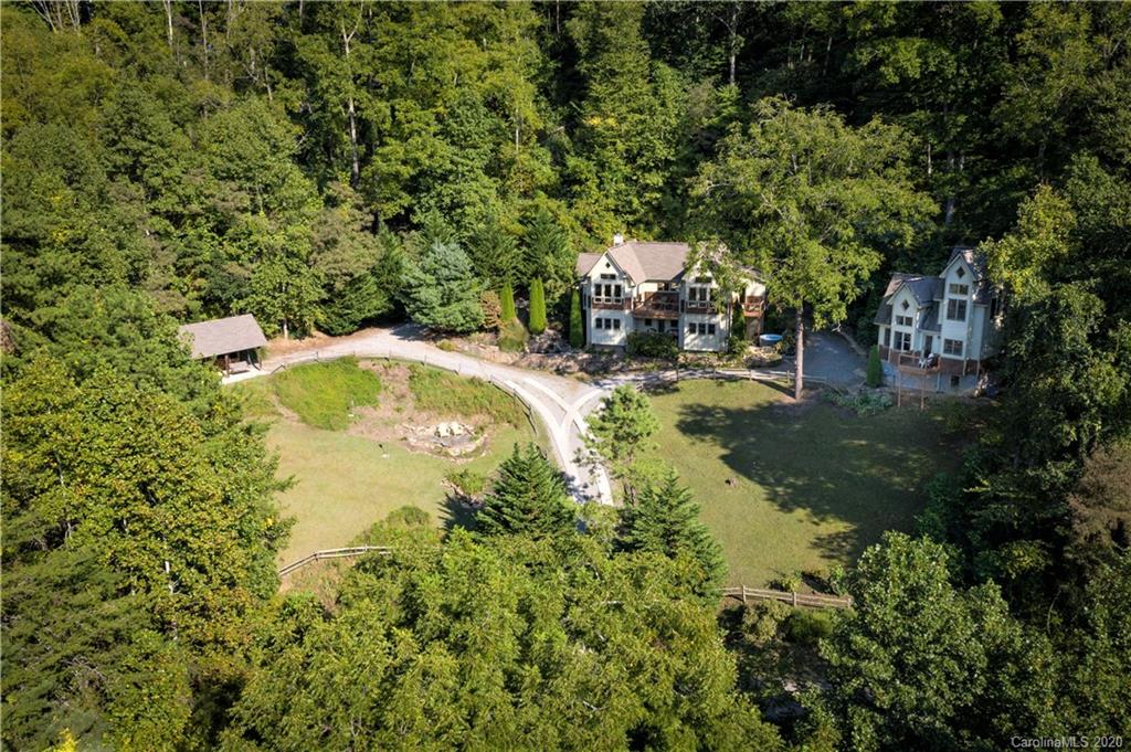 18 Highwoods Drive Leicester NC 28748