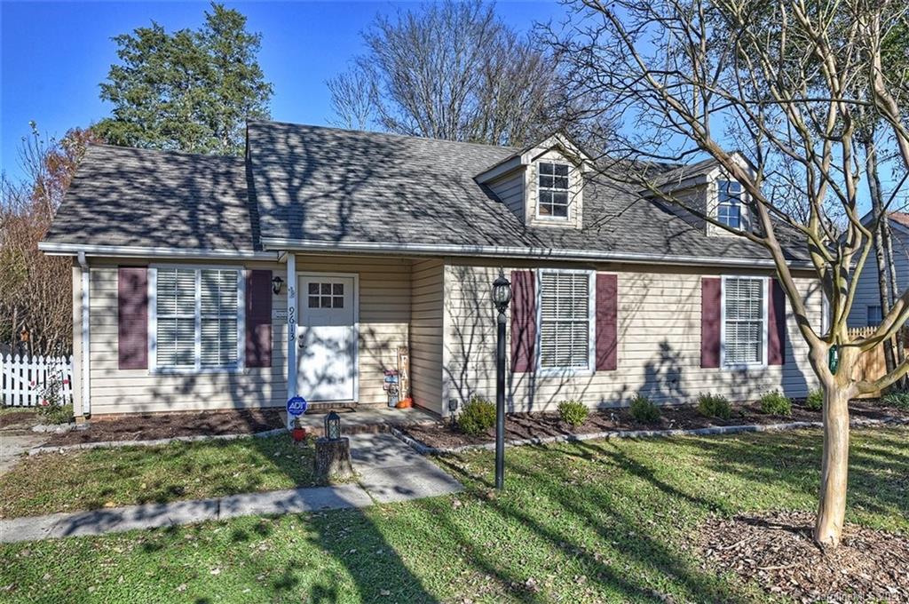 9613 Farmridge Lane Matthews NC 28105