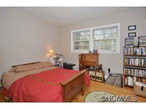 19 Maplewood Road Asheville NC 28804