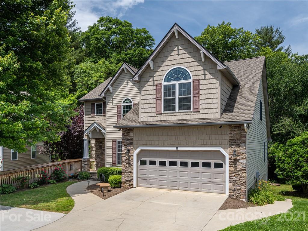 36 Driftstone Circle Arden NC 28704