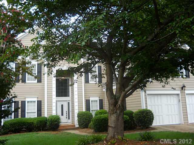 10933 Thornhill Club Drive Charlotte NC 28277