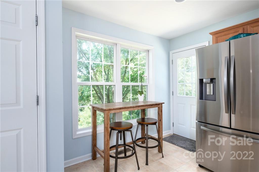 326 Macneil Way Weaverville NC 28787