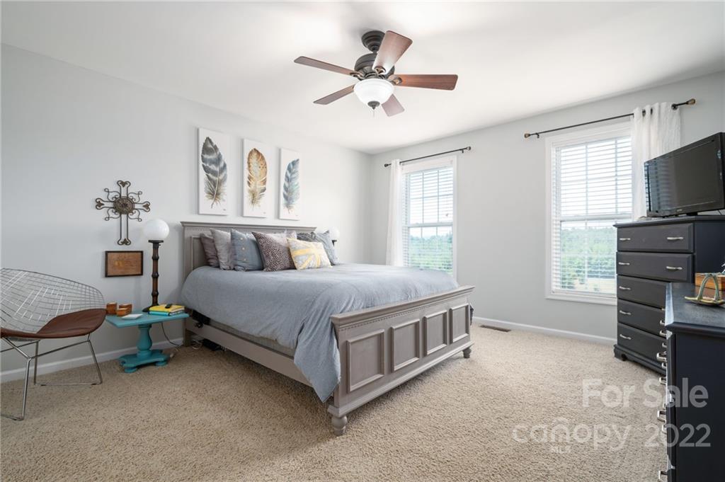 326 Macneil Way Weaverville NC 28787