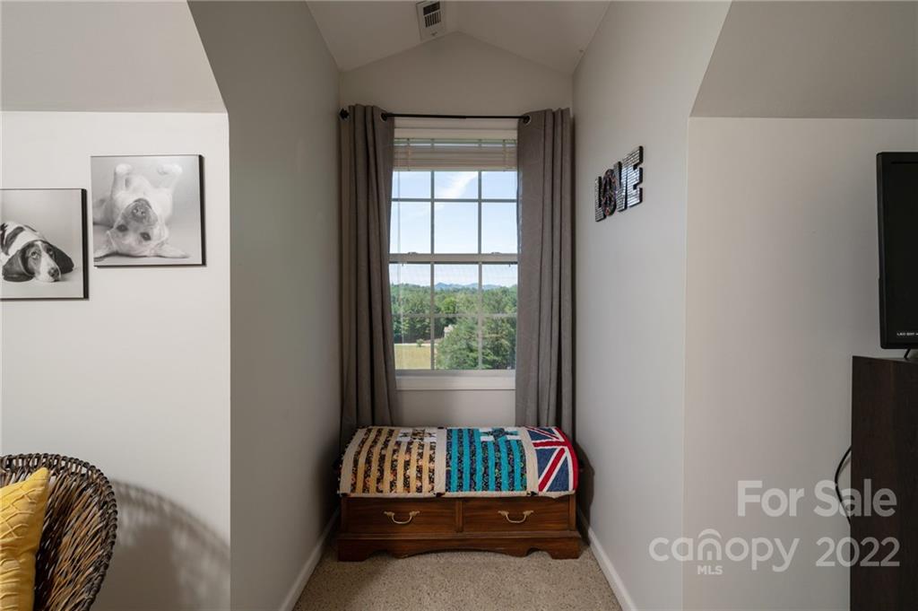 326 Macneil Way Weaverville NC 28787