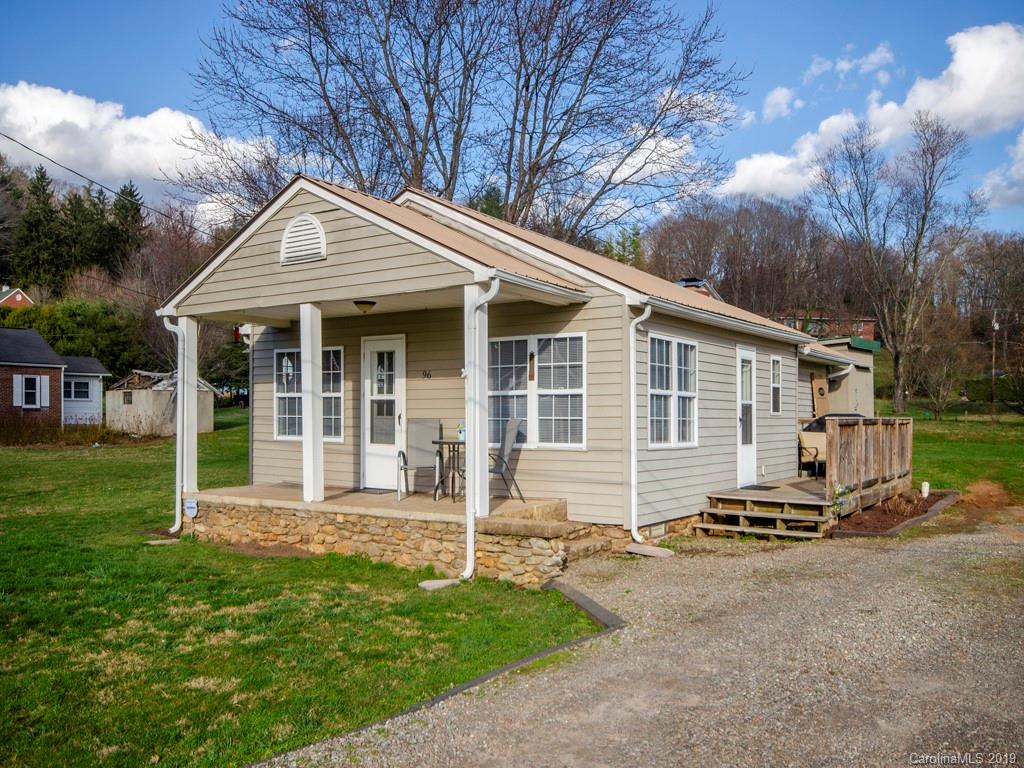 96 Maxwell Street Waynesville NC 28786