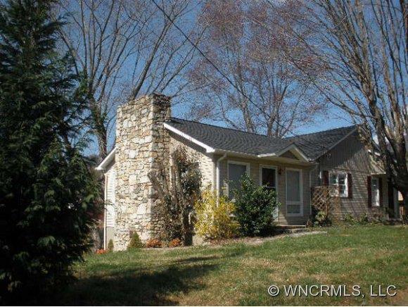 3 Odie Lane Candler NC 28715