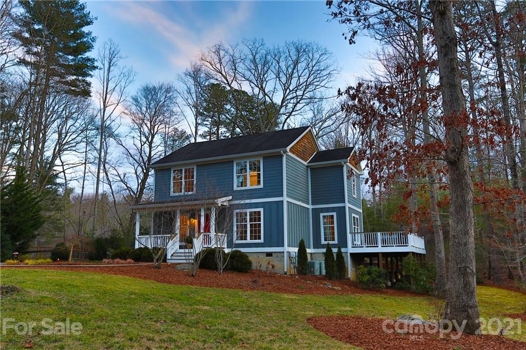 15 Mary Jane Lane Swannanoa NC 28778