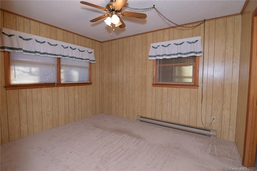 66 Duncan Road Waynesville NC 28785