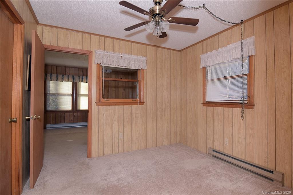 66 Duncan Road Waynesville NC 28785