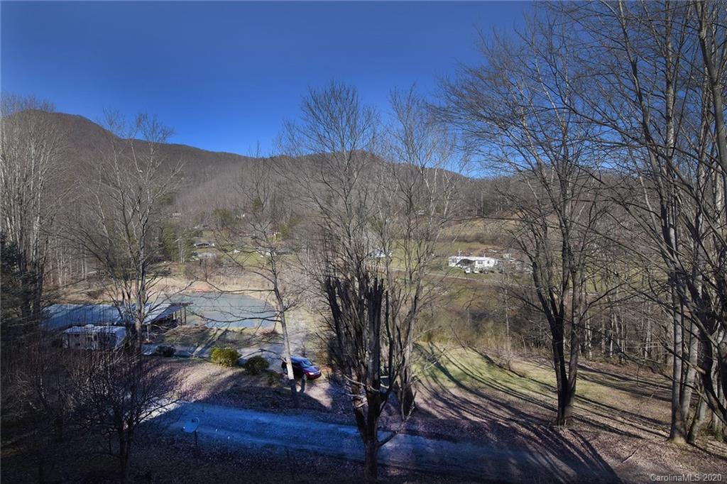66 Duncan Road Waynesville NC 28785