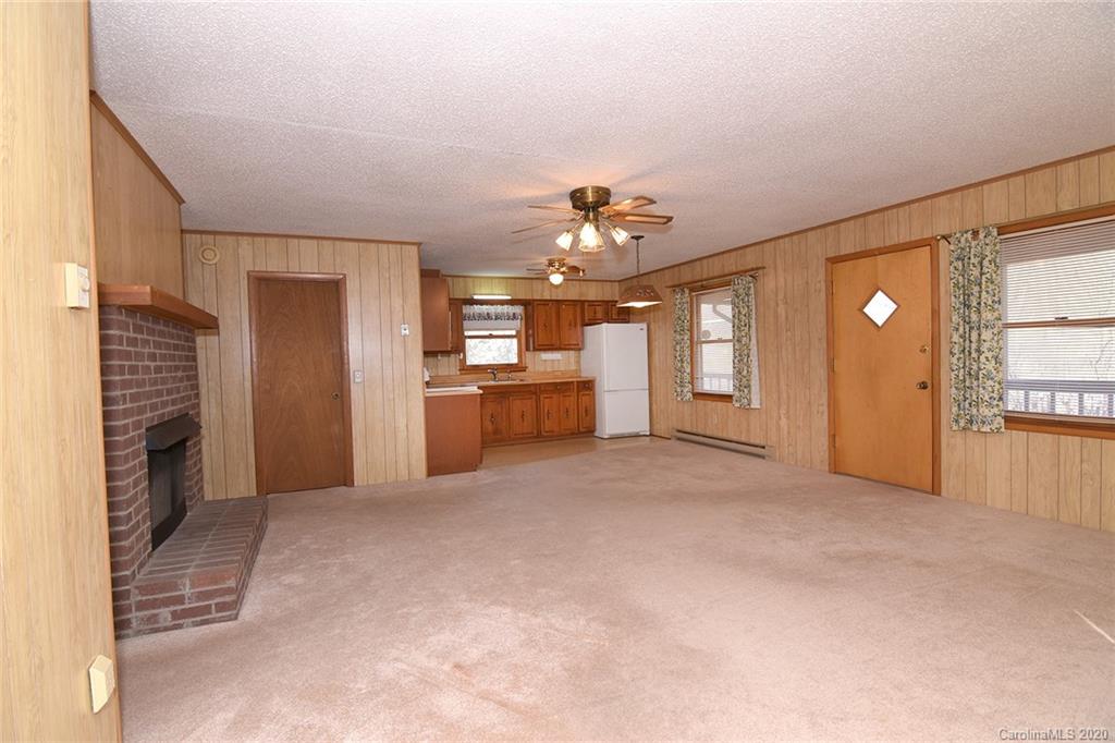 66 Duncan Road Waynesville NC 28785