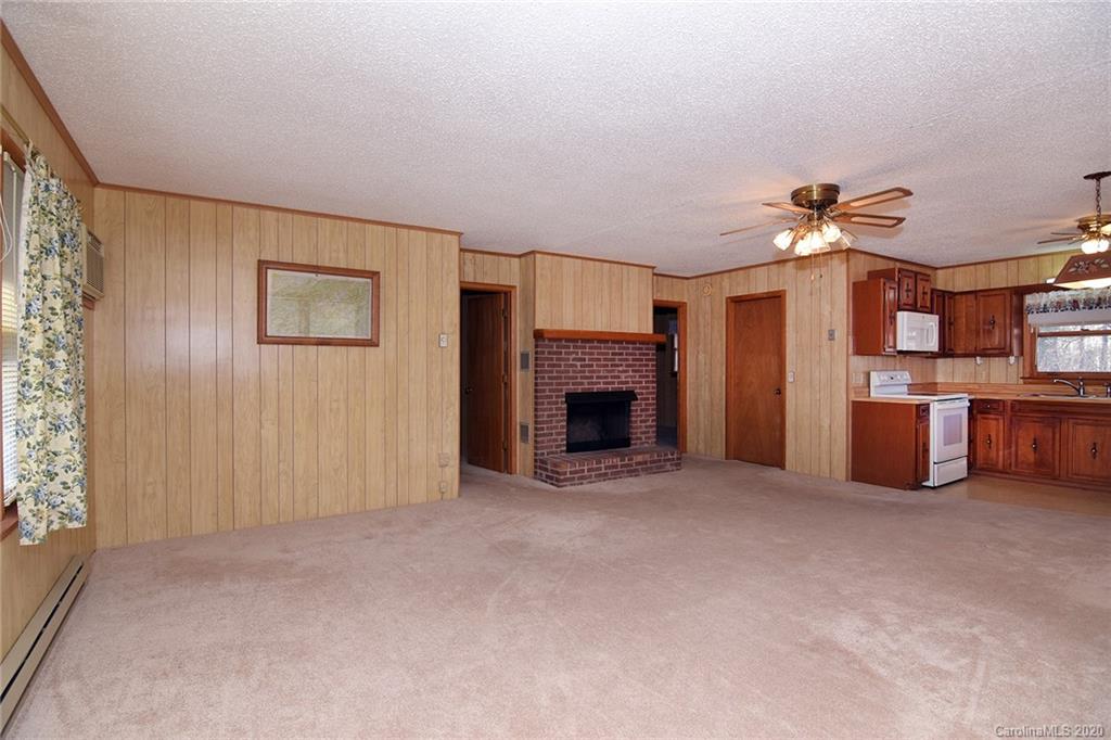 66 Duncan Road Waynesville NC 28785