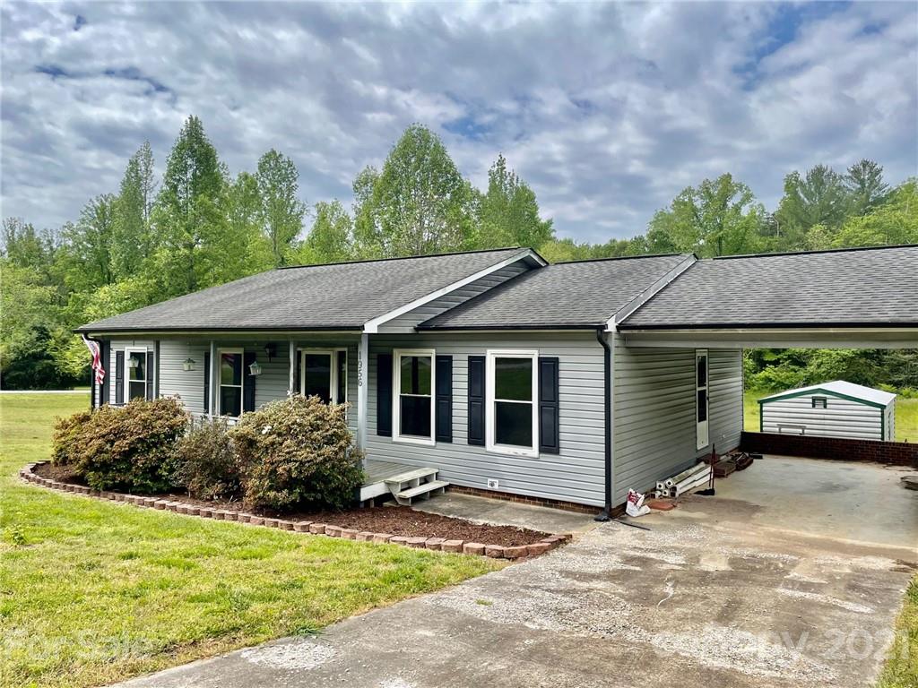 1956 N Deerfield Drive Morganton NC 28655