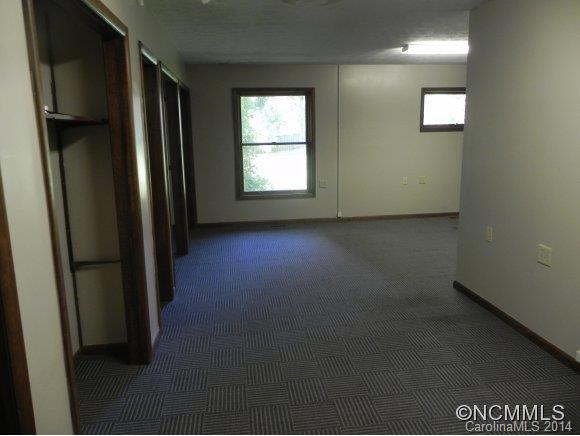 40 Johnson Drive Asheville NC 28804