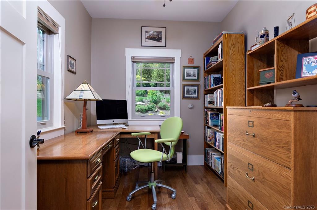 87 Gibson Road Asheville NC 28804