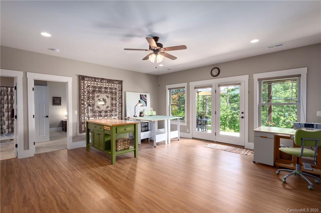 87 Gibson Road Asheville NC 28804