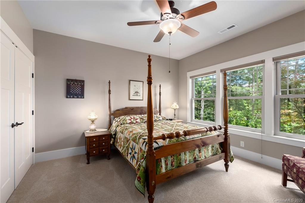87 Gibson Road Asheville NC 28804