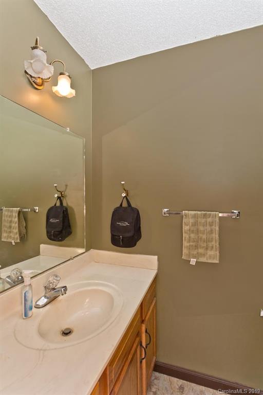35 Jupiter Heights Weaverville NC 28787