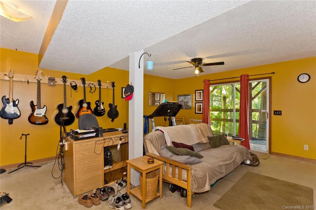 35 Jupiter Heights Weaverville NC 28787
