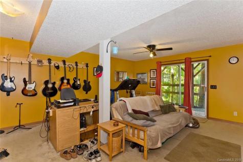35 Jupiter Heights Weaverville NC 28787
