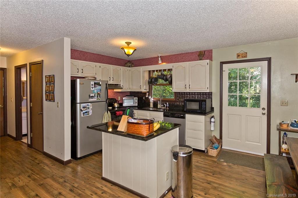 35 Jupiter Heights Weaverville NC 28787