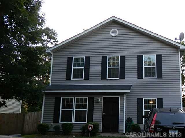 923 Rayon Street Charlotte NC 28216